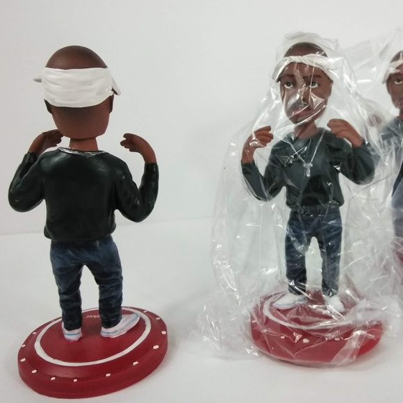 Tupac Limited Edition New Bobblehead Toy Rapper Toys bobble head 6 inch